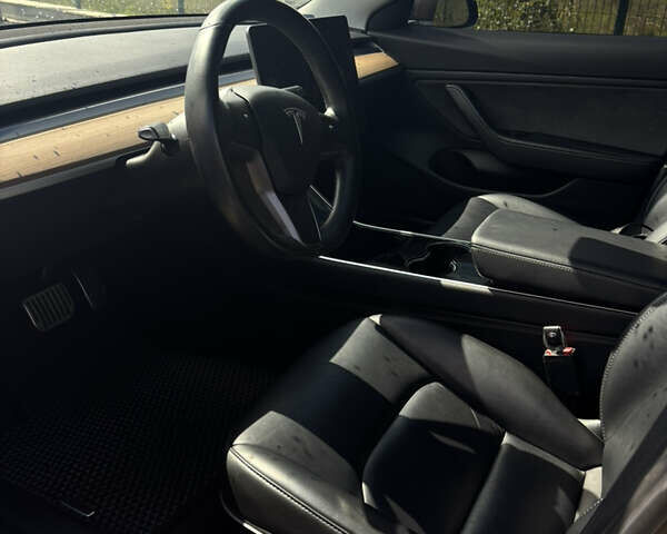 Сірий Тесла Модель 3, об'ємом двигуна 0 л та пробігом 120 тис. км за 14700 $, фото 4 на Automoto.ua