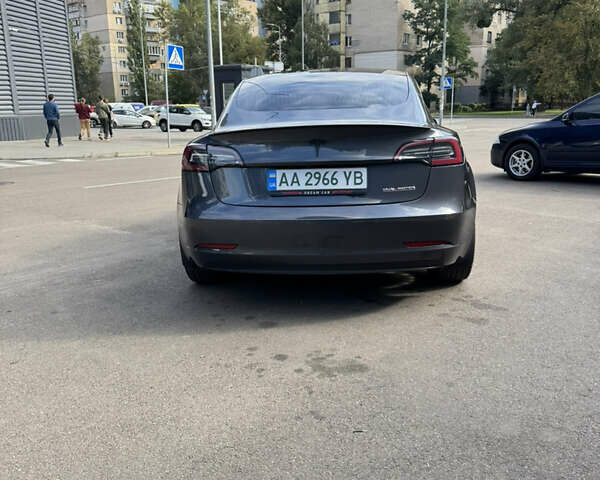Серый Тесла Модель 3, объемом двигателя 0 л и пробегом 81 тыс. км за 21500 $, фото 8 на Automoto.ua