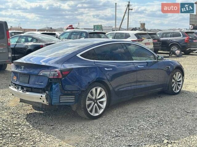 Сірий Тесла Модель 3, об'ємом двигуна 0 л та пробігом 174 тис. км за 11200 $, фото 4 на Automoto.ua