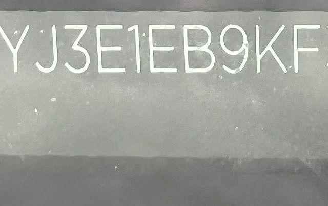 Серый Тесла Модель 3, объемом двигателя 0 л и пробегом 124 тыс. км за 25000 $, фото 15 на Automoto.ua
