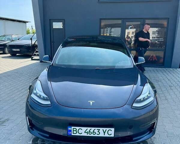 Сірий Тесла Модель 3, об'ємом двигуна 0 л та пробігом 70 тис. км за 16599 $, фото 3 на Automoto.ua
