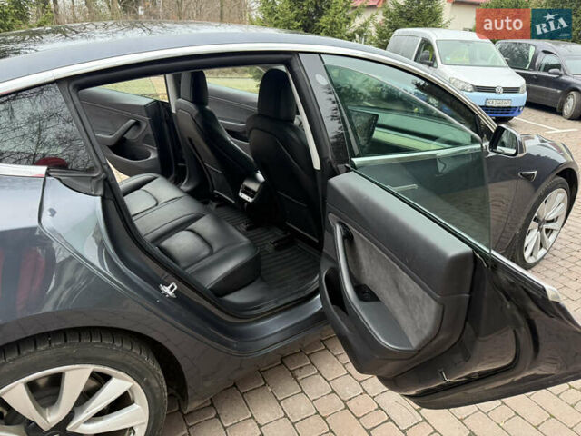 Сірий Тесла Модель 3, об'ємом двигуна 0 л та пробігом 209 тис. км за 17000 $, фото 21 на Automoto.ua