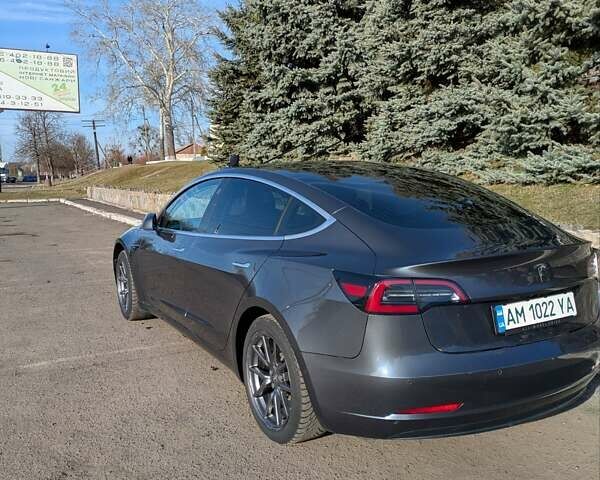 Серый Тесла Модель 3, объемом двигателя 0 л и пробегом 145 тыс. км за 17000 $, фото 8 на Automoto.ua