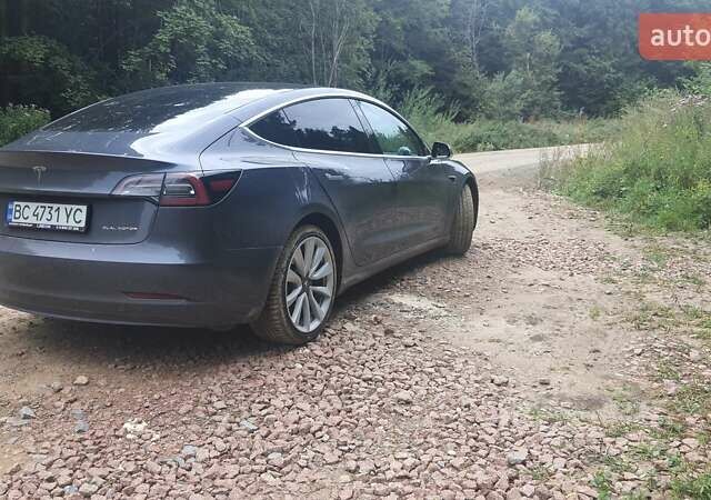 Сірий Тесла Модель 3, об'ємом двигуна 0 л та пробігом 108 тис. км за 18800 $, фото 16 на Automoto.ua