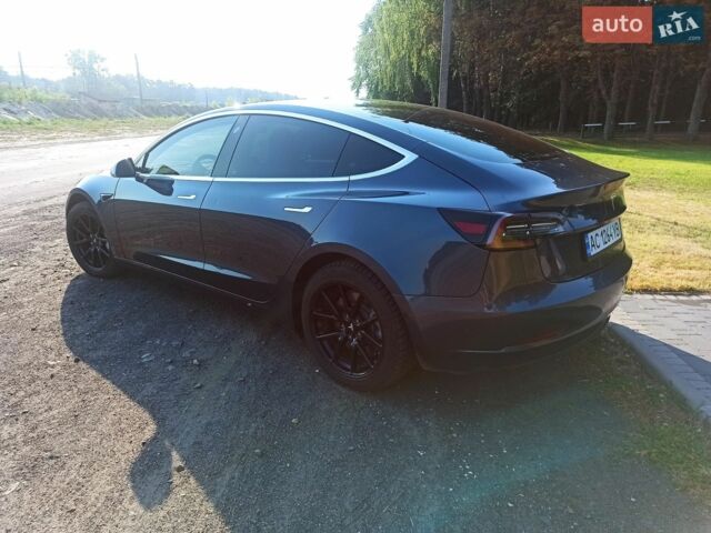 Сірий Тесла Модель 3, об'ємом двигуна 0 л та пробігом 141 тис. км за 15350 $, фото 3 на Automoto.ua