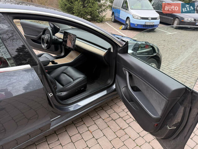 Сірий Тесла Модель 3, об'ємом двигуна 0 л та пробігом 209 тис. км за 17000 $, фото 23 на Automoto.ua