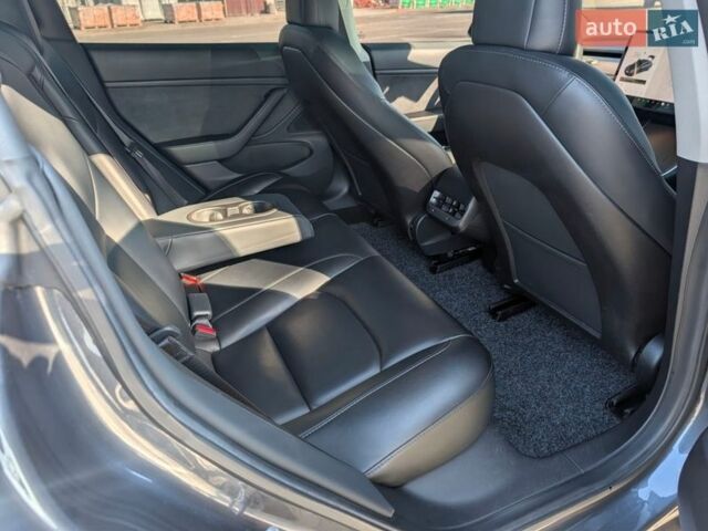Сірий Тесла Модель 3, об'ємом двигуна 0 л та пробігом 151 тис. км за 13950 $, фото 15 на Automoto.ua