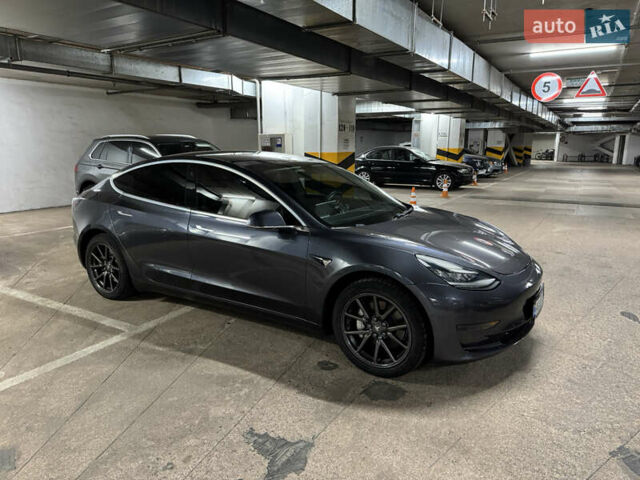 Сірий Тесла Модель 3, об'ємом двигуна 0 л та пробігом 49 тис. км за 15200 $, фото 4 на Automoto.ua