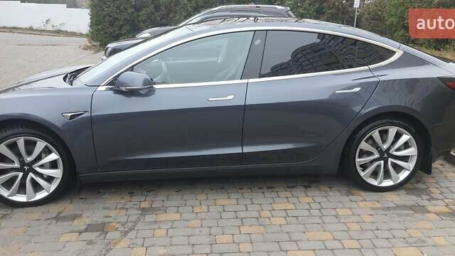 Сірий Тесла Модель 3, об'ємом двигуна 0 л та пробігом 108 тис. км за 18800 $, фото 5 на Automoto.ua