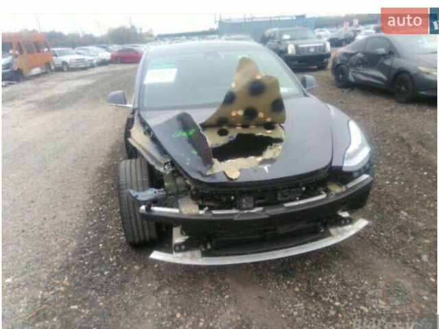 Сірий Тесла Модель 3, об'ємом двигуна 0 л та пробігом 92 тис. км за 15800 $, фото 13 на Automoto.ua