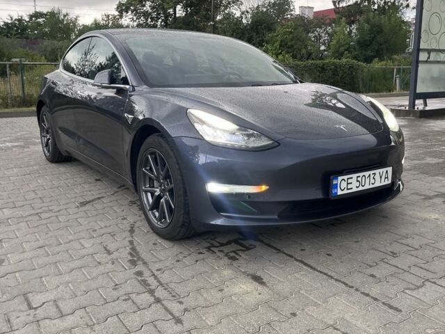 Серый Тесла Модель 3, объемом двигателя 0 л и пробегом 94 тыс. км за 16999 $, фото 1 на Automoto.ua
