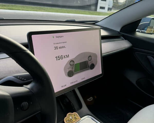 Серый Тесла Модель 3, объемом двигателя 0 л и пробегом 112 тыс. км за 23500 $, фото 4 на Automoto.ua