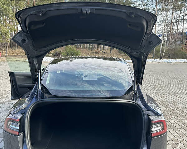 Сірий Тесла Модель 3, об'ємом двигуна 0 л та пробігом 90 тис. км за 21900 $, фото 10 на Automoto.ua