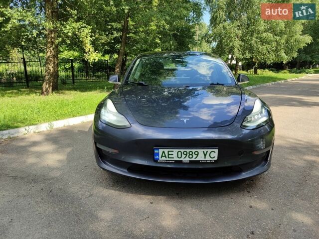 Серый Тесла Модель 3, объемом двигателя 0 л и пробегом 340 тыс. км за 12500 $, фото 4 на Automoto.ua