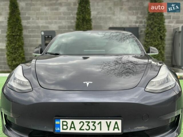 Сірий Тесла Модель 3, об'ємом двигуна 0 л та пробігом 138 тис. км за 17800 $, фото 2 на Automoto.ua