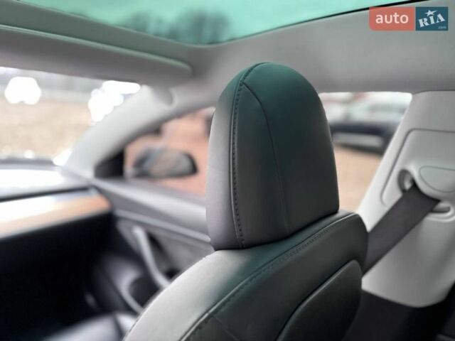 Серый Тесла Модель 3, объемом двигателя 0 л и пробегом 151 тыс. км за 15299 $, фото 26 на Automoto.ua