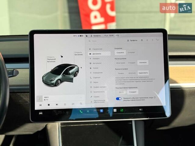 Сірий Тесла Модель 3, об'ємом двигуна 0 л та пробігом 65 тис. км за 20000 $, фото 17 на Automoto.ua
