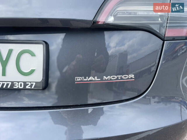 Сірий Тесла Модель 3, об'ємом двигуна 0 л та пробігом 52 тис. км за 19999 $, фото 3 на Automoto.ua