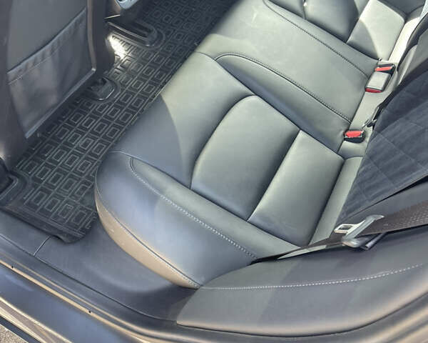 Сірий Тесла Модель 3, об'ємом двигуна 0 л та пробігом 53 тис. км за 21300 $, фото 13 на Automoto.ua