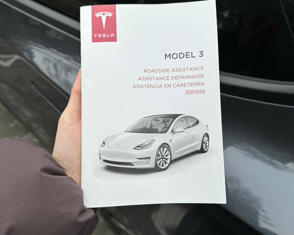 Серый Тесла Модель 3, объемом двигателя 0 л и пробегом 62 тыс. км за 17500 $, фото 31 на Automoto.ua