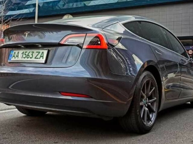 Серый Тесла Модель 3, объемом двигателя 0 л и пробегом 78 тыс. км за 13200 $, фото 6 на Automoto.ua