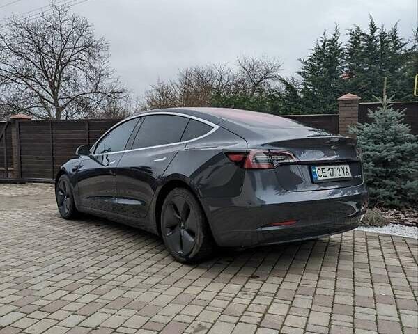 Серый Тесла Модель 3, объемом двигателя 0 л и пробегом 68 тыс. км за 23500 $, фото 12 на Automoto.ua