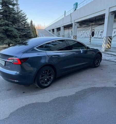 Серый Тесла Модель 3, объемом двигателя 0 л и пробегом 140 тыс. км за 16900 $, фото 17 на Automoto.ua