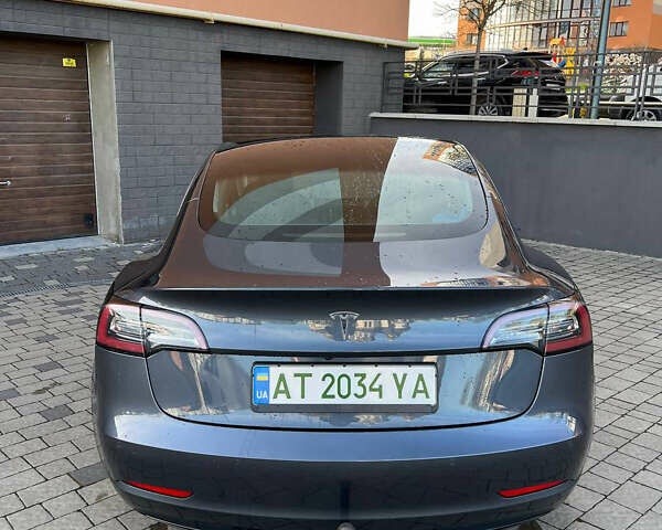 Серый Тесла Модель 3, объемом двигателя 0 л и пробегом 141 тыс. км за 18000 $, фото 9 на Automoto.ua