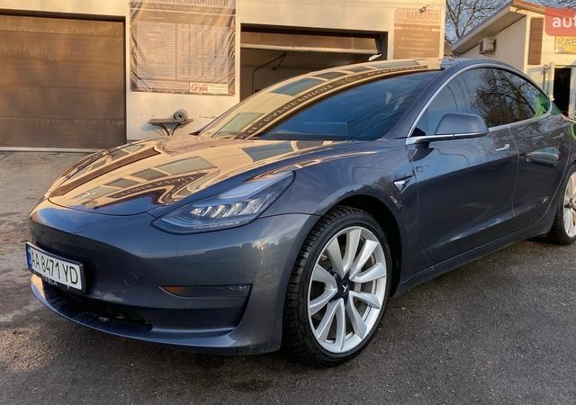 Сірий Тесла Модель 3, об'ємом двигуна 0 л та пробігом 89 тис. км за 20400 $, фото 2 на Automoto.ua