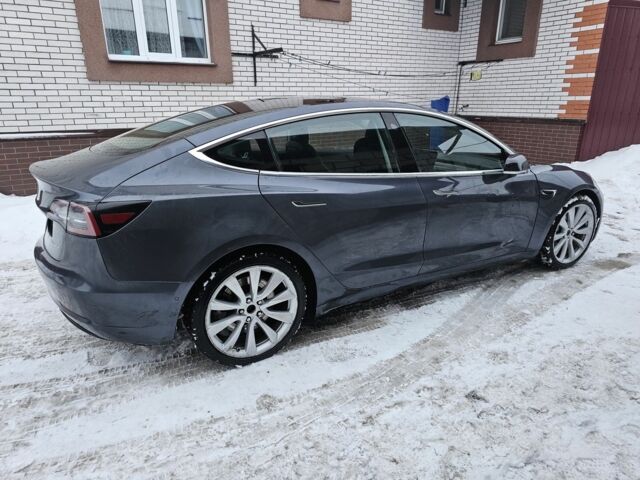 Серый Тесла Модель 3, объемом двигателя 0 л и пробегом 108 тыс. км за 15000 $, фото 6 на Automoto.ua