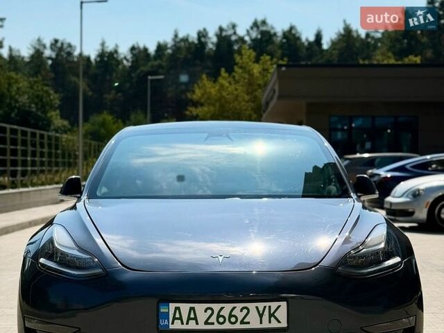 Серый Тесла Модель 3, объемом двигателя 0 л и пробегом 132 тыс. км за 16300 $, фото 1 на Automoto.ua