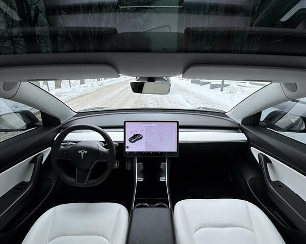 Серый Тесла Модель 3, объемом двигателя 0 л и пробегом 117 тыс. км за 20000 $, фото 12 на Automoto.ua