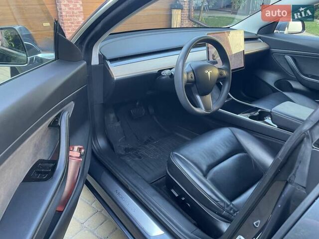 Сірий Тесла Модель 3, об'ємом двигуна 0 л та пробігом 167 тис. км за 15500 $, фото 5 на Automoto.ua