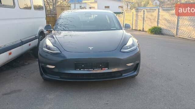 Тесла Модель 3 2019 у Вінниці на Automoto.ua Сірий Тесла Модель 3, об'ємом двигуна 0 л та пробігом 200 тис. км за 15999 $, фото 27 на Automoto.ua