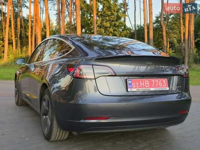 Тесла Модель 3 2019 у Житомирі на Automoto.ua Сірий Тесла Модель 3, об'ємом двигуна 0 л та пробігом 169 тис. км за 17900 $, фото 5 на Automoto.ua