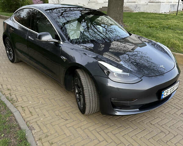 Серый Тесла Модель 3, объемом двигателя 0 л и пробегом 69 тыс. км за 20300 $, фото 30 на Automoto.ua