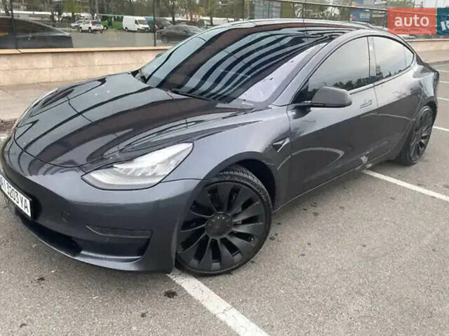 Серый Тесла Модель 3, объемом двигателя 0 л и пробегом 90 тыс. км за 27800 $, фото 11 на Automoto.ua