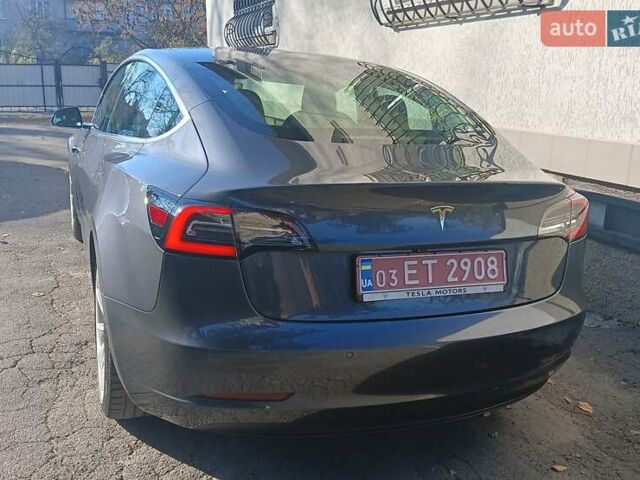 Серый Тесла Модель 3, объемом двигателя 0 л и пробегом 108 тыс. км за 17850 $, фото 23 на Automoto.ua