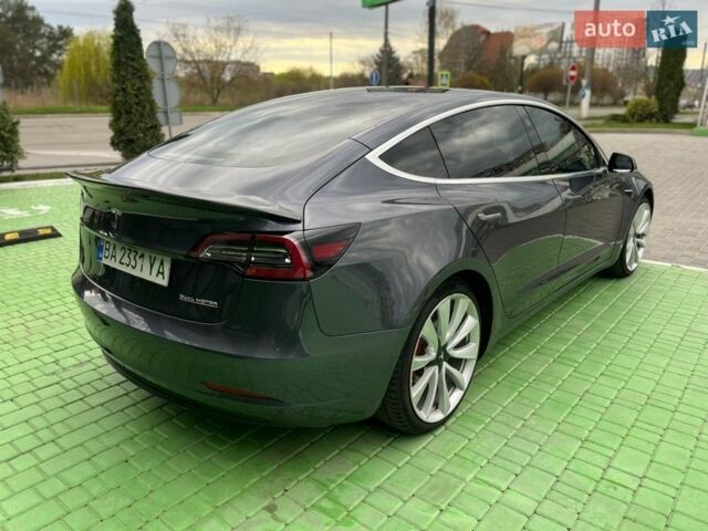 Сірий Тесла Модель 3, об'ємом двигуна 0 л та пробігом 138 тис. км за 17800 $, фото 8 на Automoto.ua