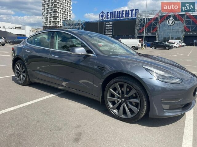 Серый Тесла Модель 3, объемом двигателя 0 л и пробегом 159 тыс. км за 20500 $, фото 5 на Automoto.ua