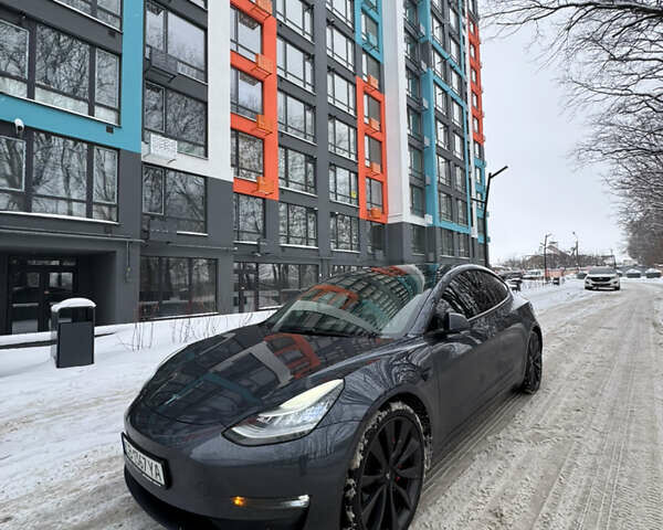 Серый Тесла Модель 3, объемом двигателя 0 л и пробегом 117 тыс. км за 20000 $, фото 9 на Automoto.ua