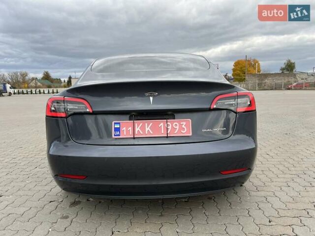 Серый Тесла Модель 3, объемом двигателя 0 л и пробегом 102 тыс. км за 16900 $, фото 23 на Automoto.ua