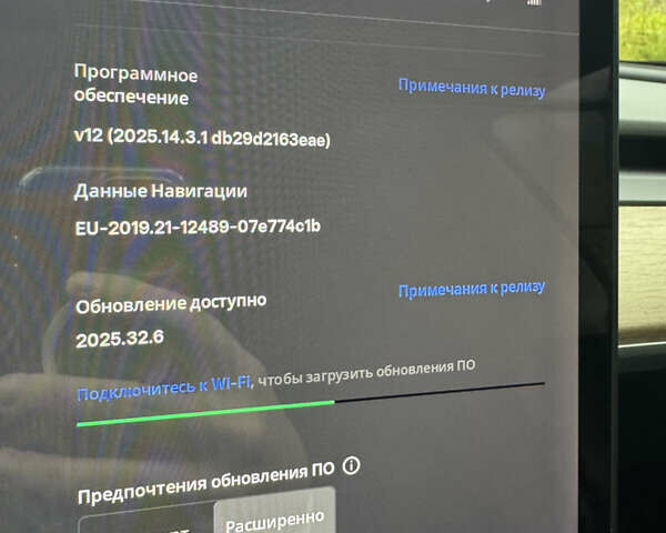 Тесла Модель 3 2019 в Киеве на Automoto.ua Серый Тесла Модель 3, объемом двигателя 0 л и пробегом 98 тыс. км за 22000 $, фото 15 на Automoto.ua