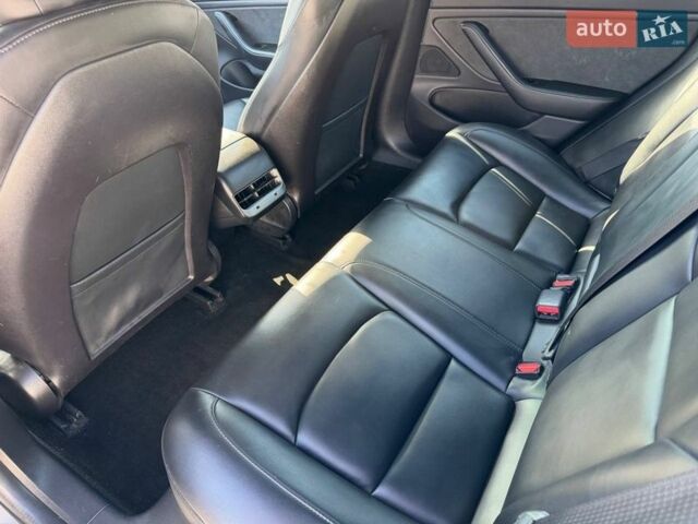 Серый Тесла Модель 3, объемом двигателя 0 л и пробегом 221 тыс. км за 11400 $, фото 16 на Automoto.ua