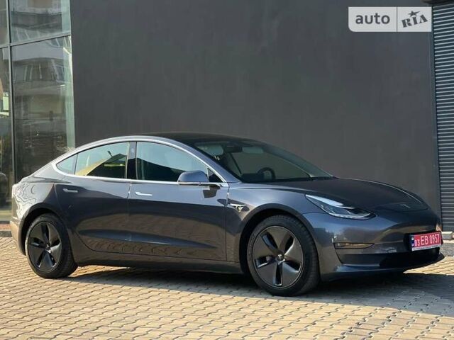 Сірий Тесла Модель 3, об'ємом двигуна 0 л та пробігом 85 тис. км за 27999 $, фото 4 на Automoto.ua