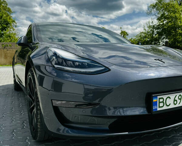 Сірий Тесла Модель 3, об'ємом двигуна 0 л та пробігом 113 тис. км за 24700 $, фото 8 на Automoto.ua