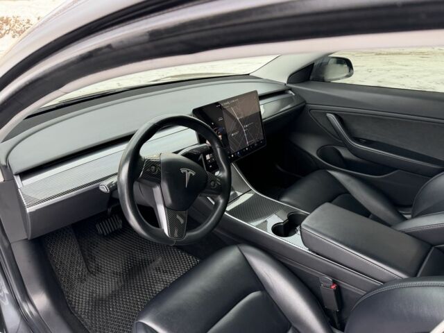 Сірий Тесла Модель 3, об'ємом двигуна 5 л та пробігом 150 тис. км за 17500 $, фото 8 на Automoto.ua