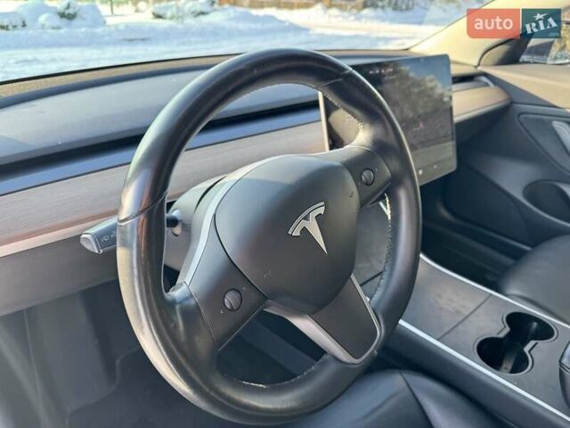 Серый Тесла Модель 3, объемом двигателя 0 л и пробегом 128 тыс. км за 19500 $, фото 18 на Automoto.ua