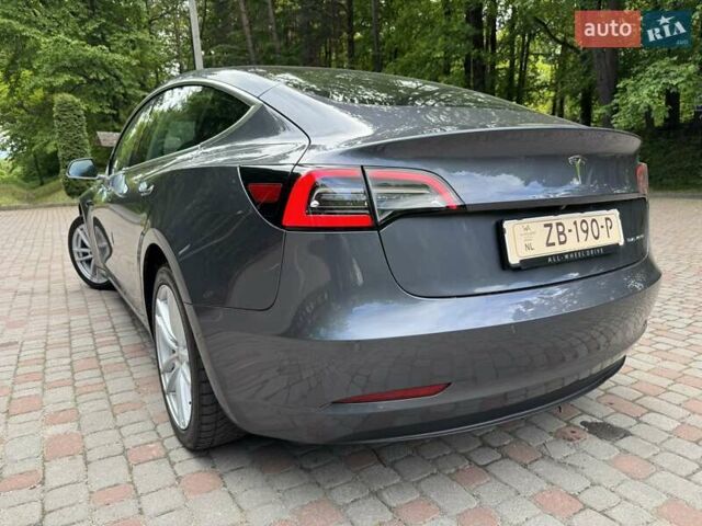 Сірий Тесла Модель 3, об'ємом двигуна 0 л та пробігом 79 тис. км за 17750 $, фото 24 на Automoto.ua