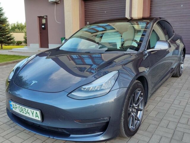 Сірий Тесла Модель 3, об'ємом двигуна 0 л та пробігом 63 тис. км за 20500 $, фото 1 на Automoto.ua